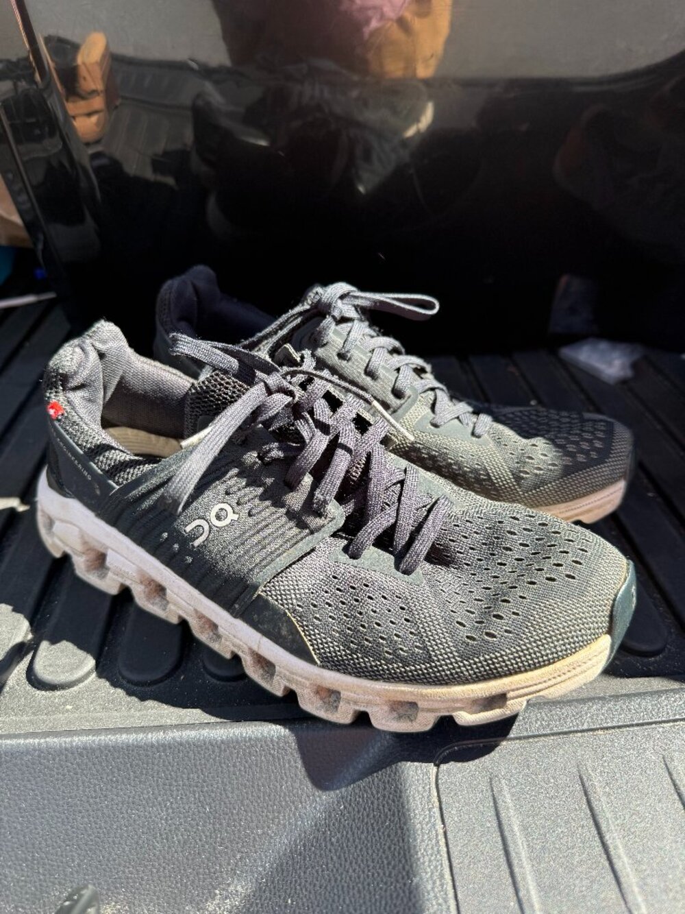Womens On Cloud Black Sneakers size 7.5